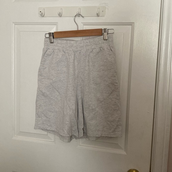 OAK + FORT baggy high waisted sweat shorts - Picture 1 of 4